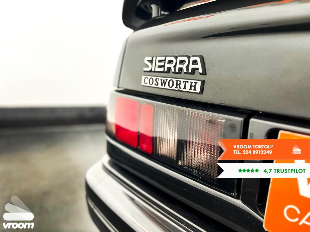 FORD Sierra 2.0i turbo 16V 4p. RS Cosworth Exec...