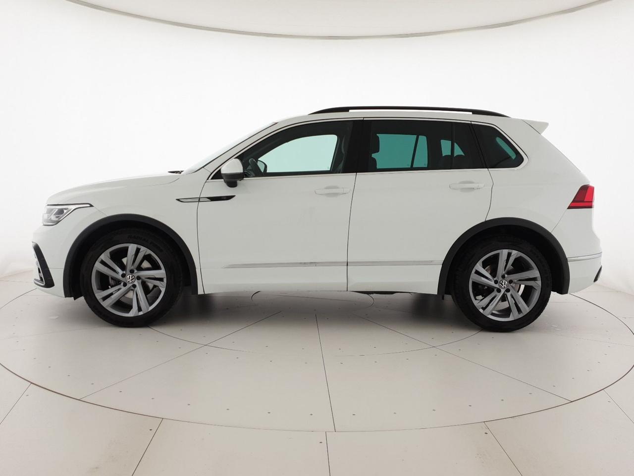 Volkswagen Tiguan 2.0 tdi r-line 150cv dsg