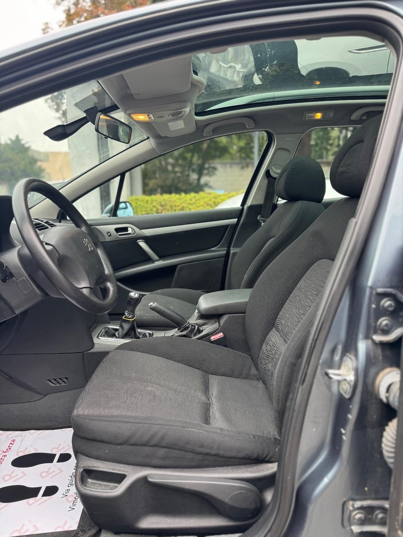 Peugeot 407 1.8 Confort
