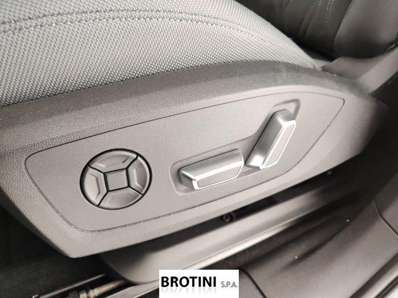 Audi Q3 e-hybrid 200 kW S tronic Bus Adv
