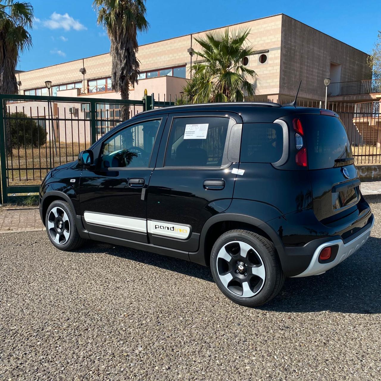 Fiat Panda Fiat Panda 1.0 S&S Hybrid Pandina KM0