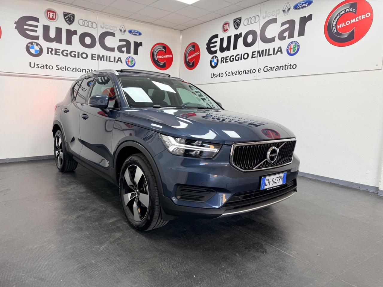 Volvo XC40 1.5 T2 aut 129cv Neopatentati Momentum 05/2022