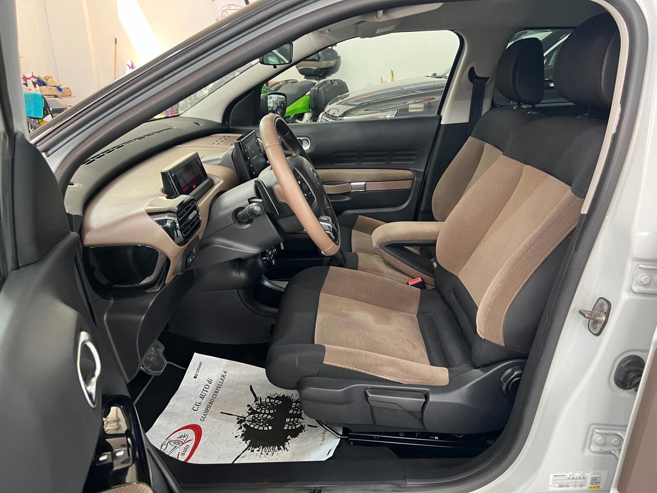 Citroen C4 Cactus 1.6 92 CV - ETG6 Shine - 2015