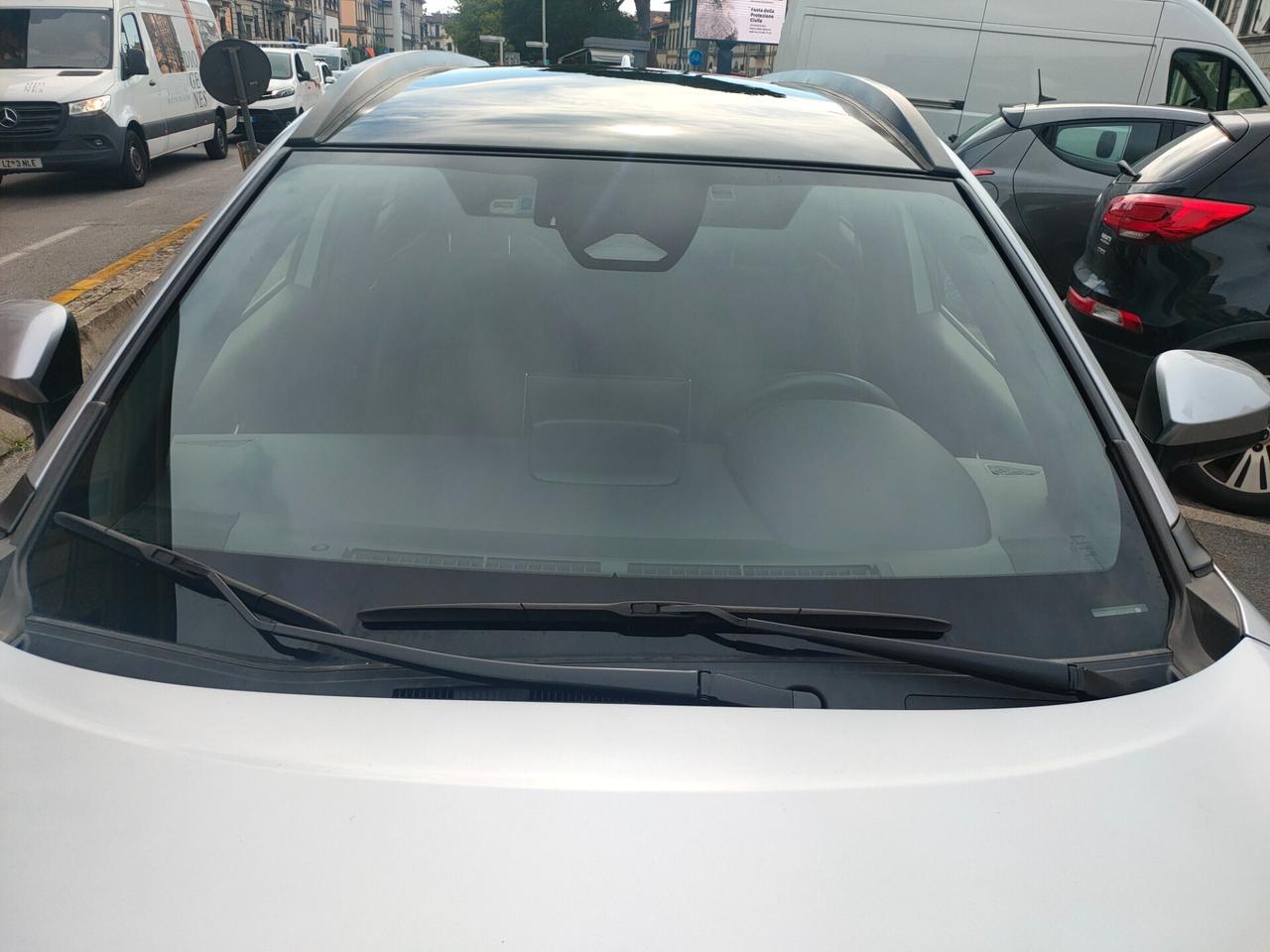Toyota Corolla Cross 2.0 Hybrid 197CV E-CVT Lounge