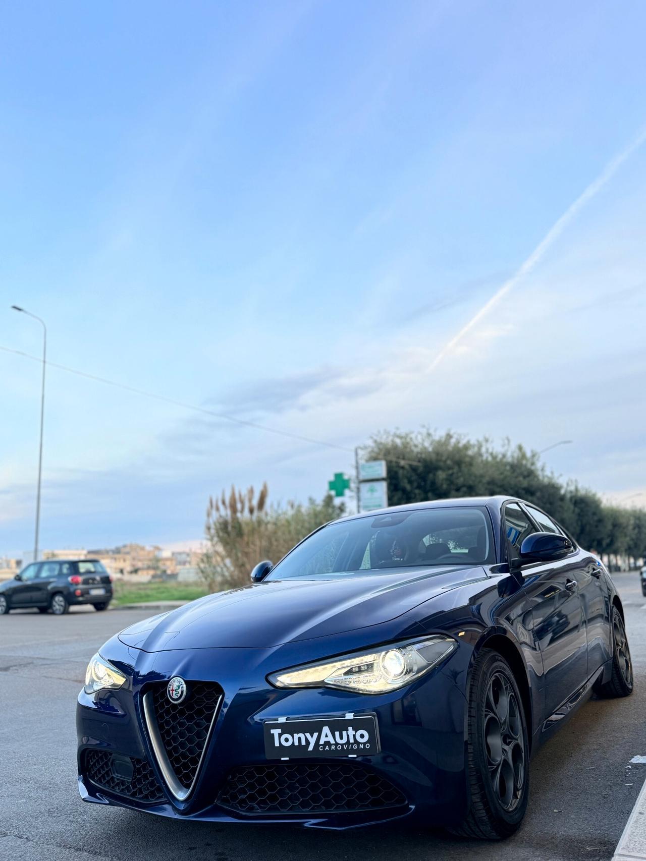 Alfa Romeo Giulia 2.2 Turbodiesel 136 CV AT8 Business NAVI,TELECAMERA,FARI FULL LED,BLUETOOTH,ANDROID AUTO