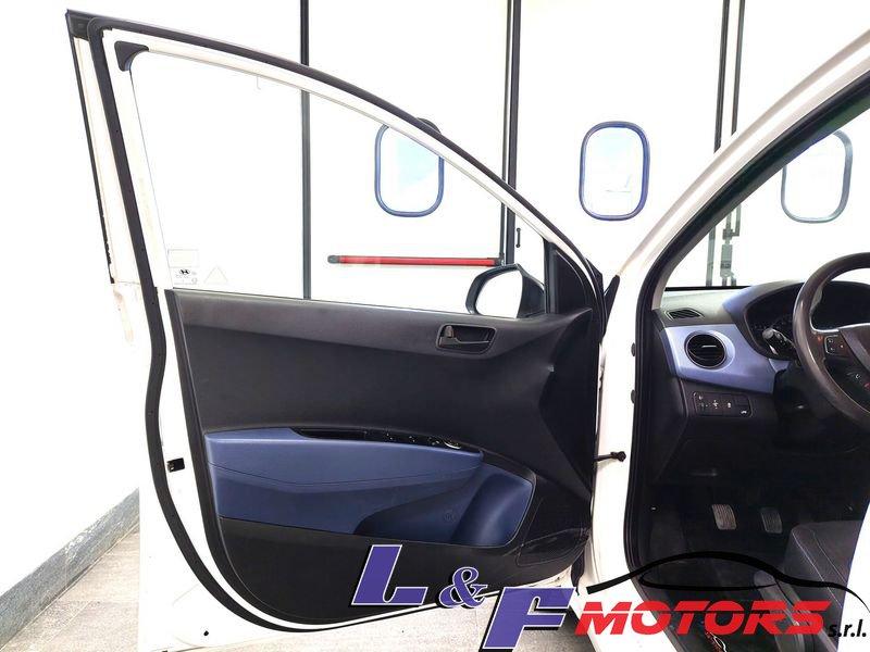 Hyundai i10 1.0 BENZ/GPL CASA MADRE