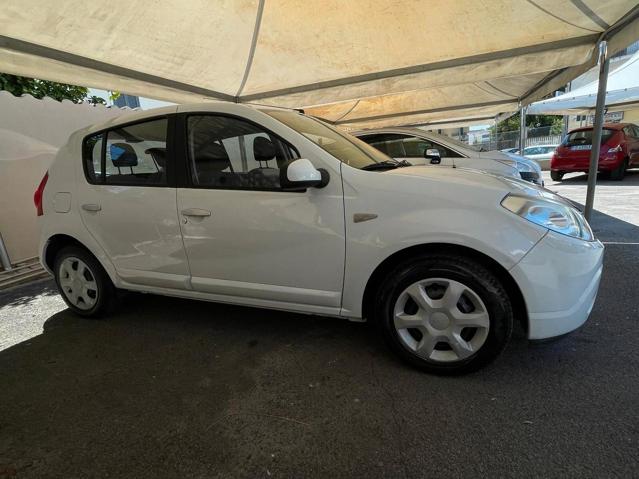 Dacia Sandero 1.4 8V GPL Lauréate