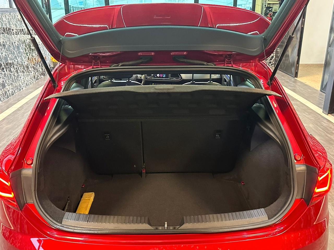 Seat Leon 2.0 TDI 184 CV DSG 5p. FR