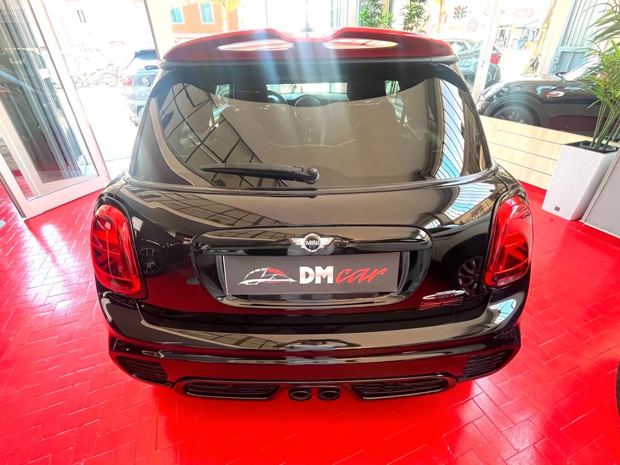 MINI JOHN COOPER WORKS 2.0 231CV Cambio automatico Navigatore Cerchi GARANZIA 12 MESI
