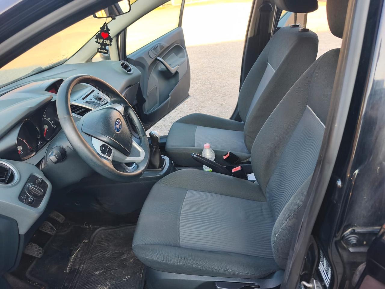 Ford Fiesta 2011----1.4 Diesel Neopatentati