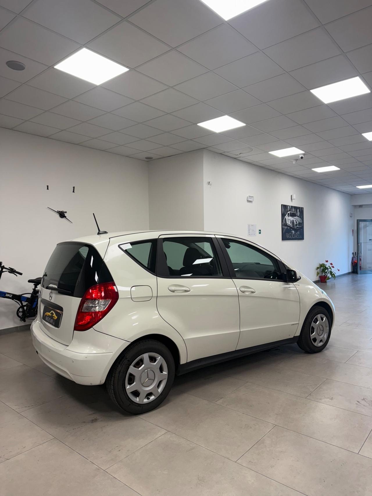 Mercedes-benz A 160 BlueEFFICIENCY Executive