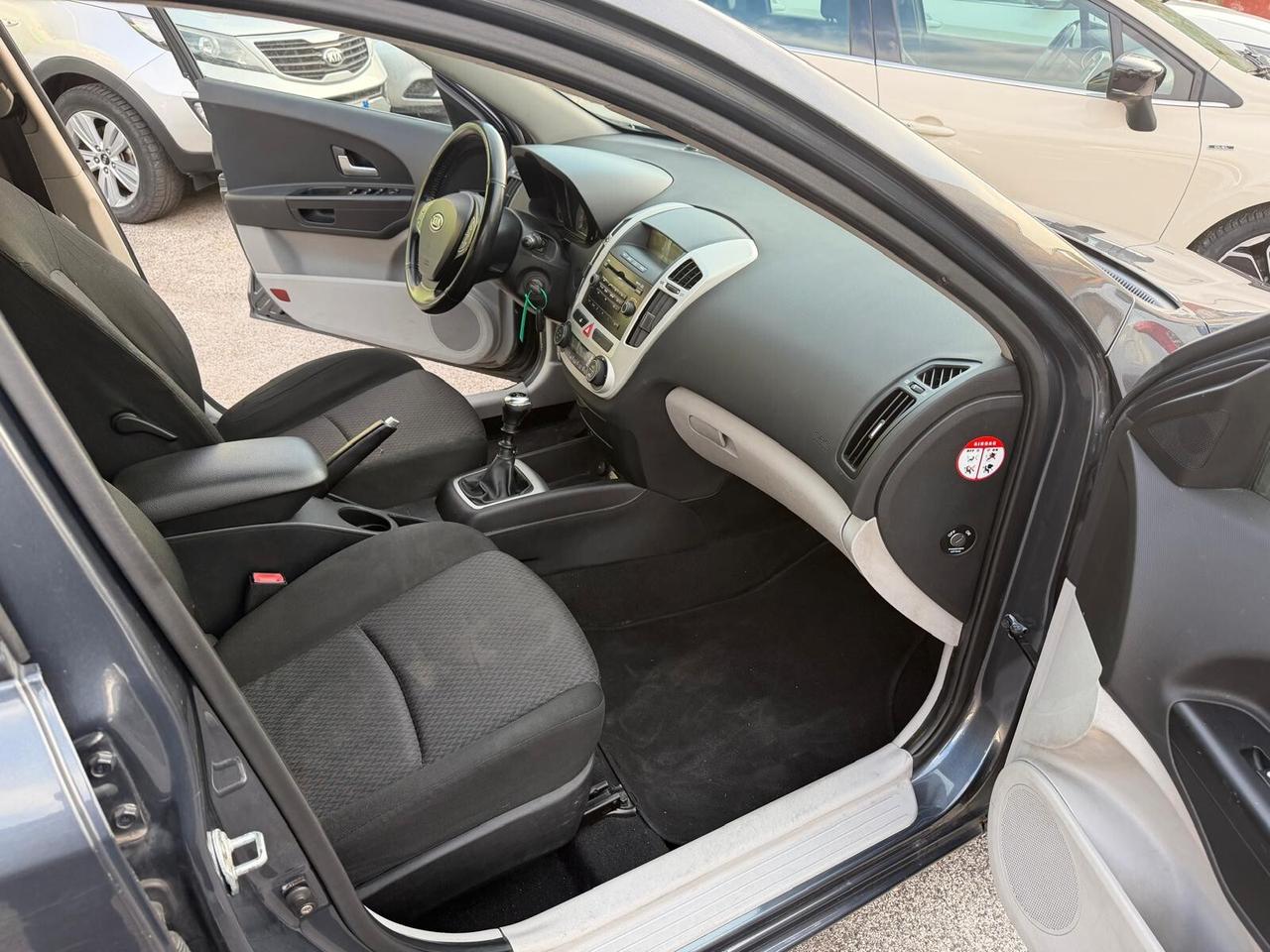 Kia Ceed cee'd 1.6 CRDi VGT 115CV 5p. TX