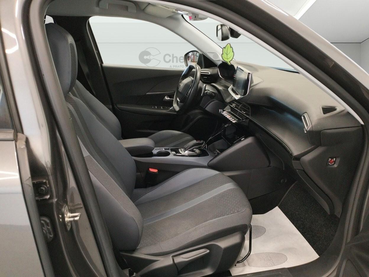 Peugeot 2008 BlueHDi 130 S&S EAT8 Allure Navi Pack