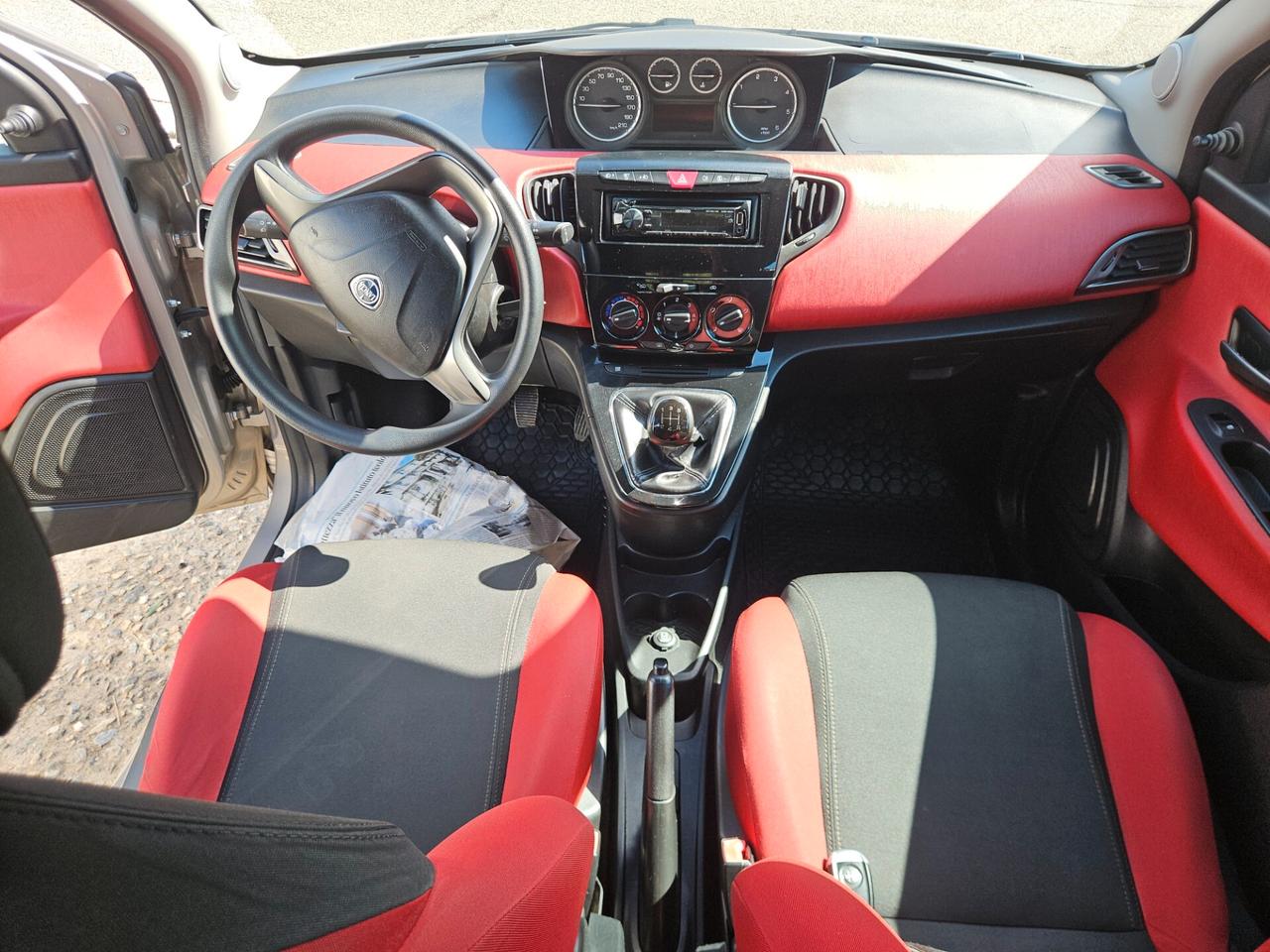 Lancia Ypsilon 1.3 MJT 16V 95 CV 5 porte S&S Gold