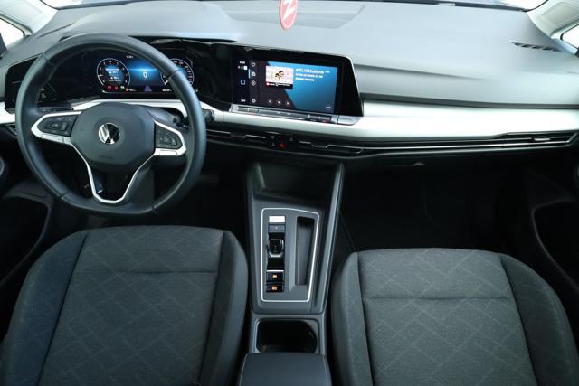 VOLKSWAGEN Golf 1.0 eTSI EVO DSG Life