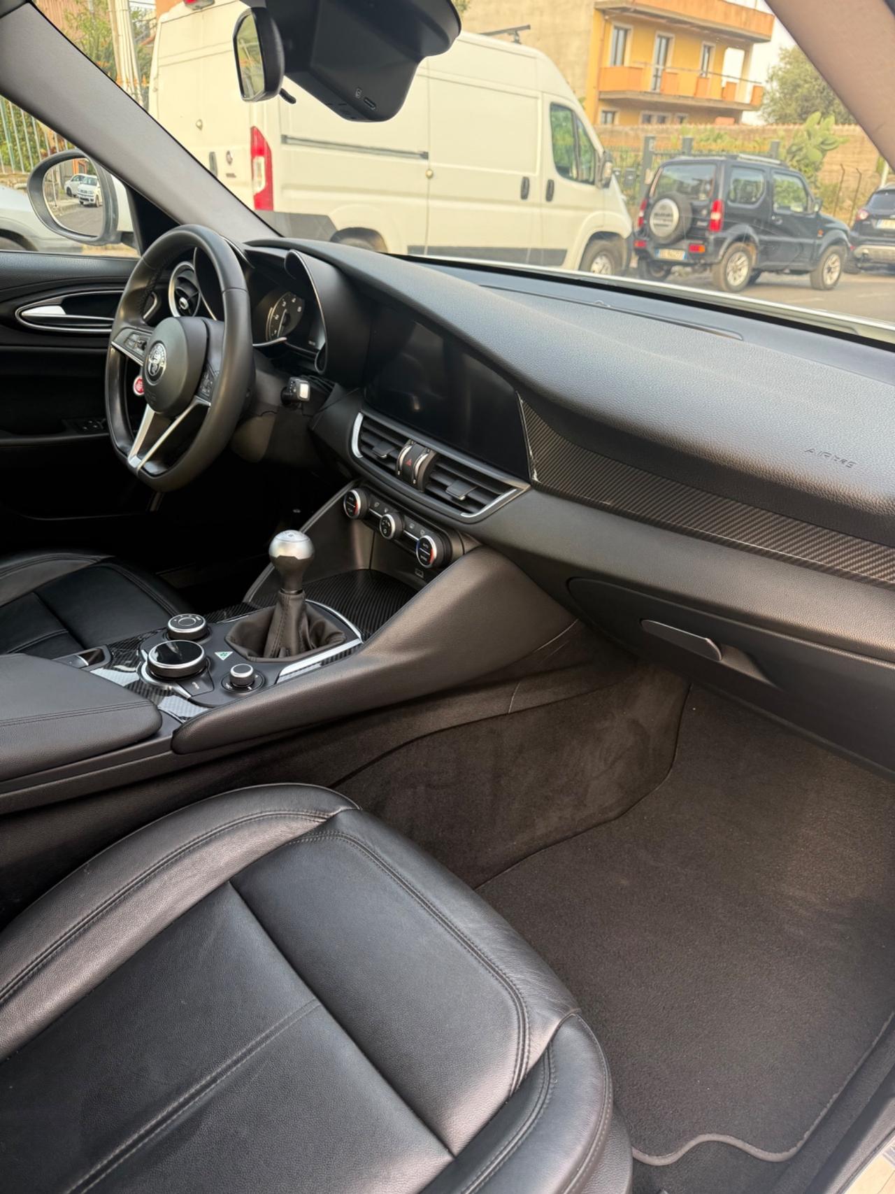 Alfa Romeo Giulia 2.2 Turbodiesel 150 CV