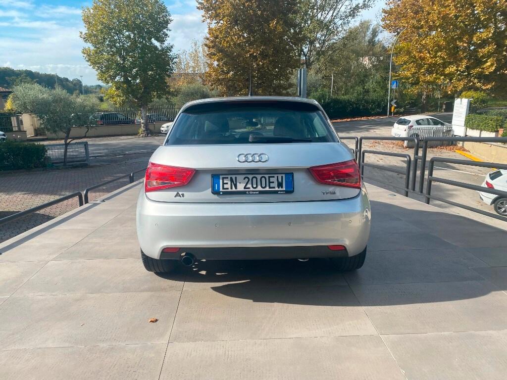 AUDI A1/S1 A1 SPB 1.2 TFSI Ambition