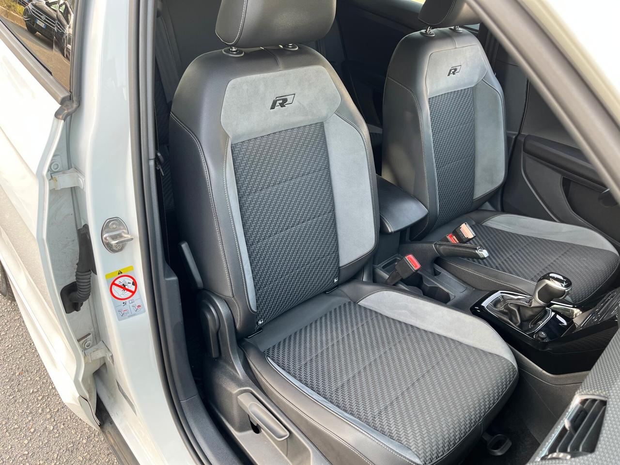Volkswagen T-Cross 1.0 TSI 115 CV DSG R-Line
