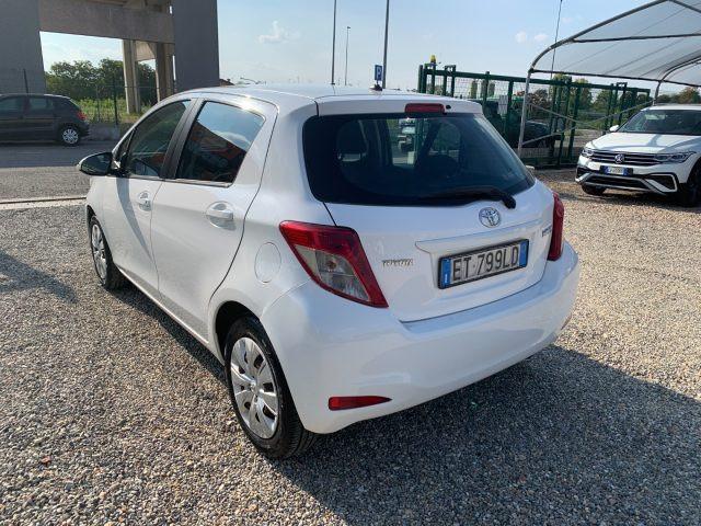 TOYOTA Yaris 1.0 5 porte Active