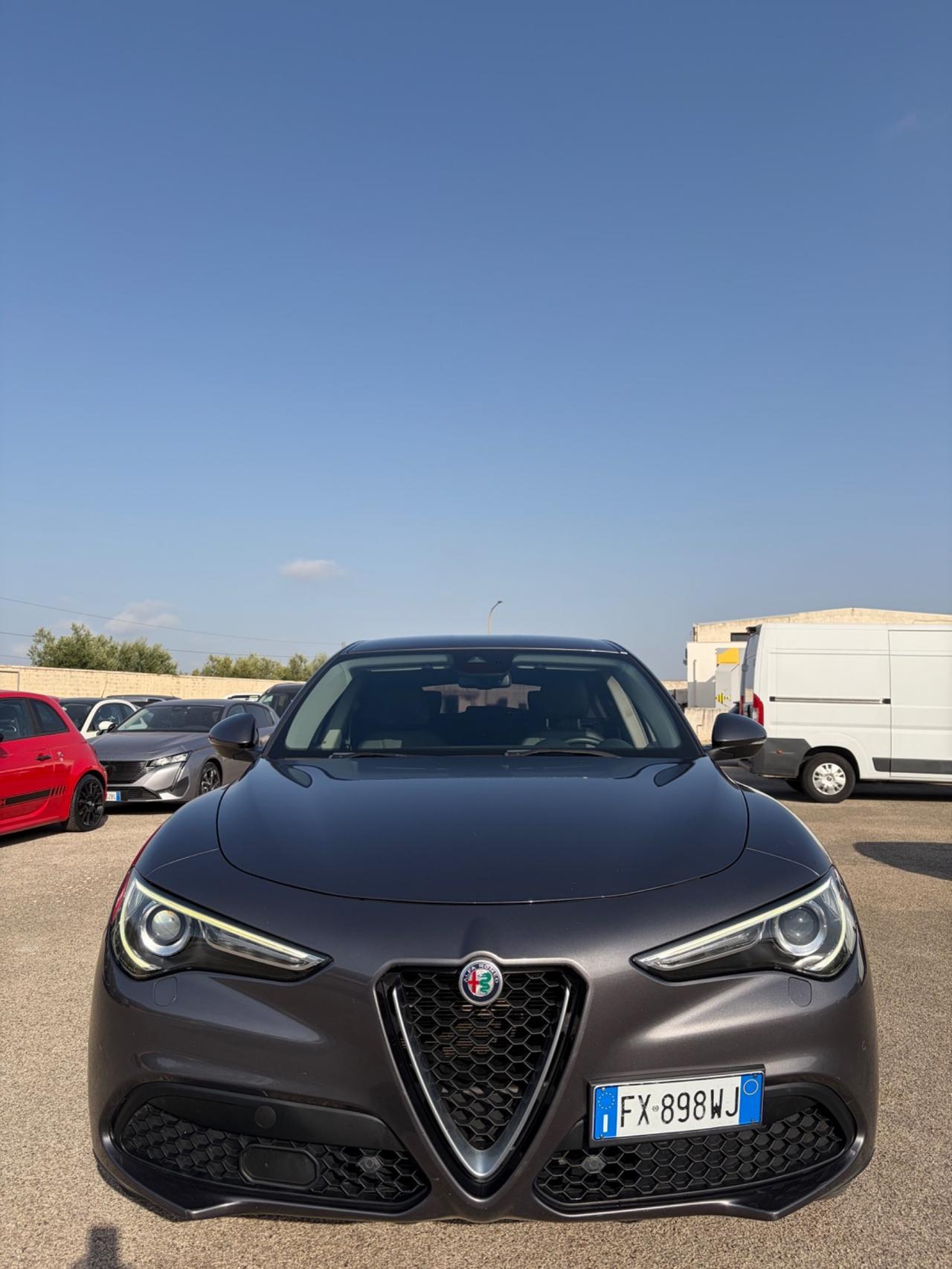 Alfa Romeo Stelvio 190 CV AT8 Q4 Executive