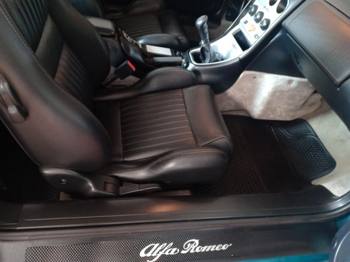 Alfa Romeo GTV 1.8i 16V Twin Spark cat