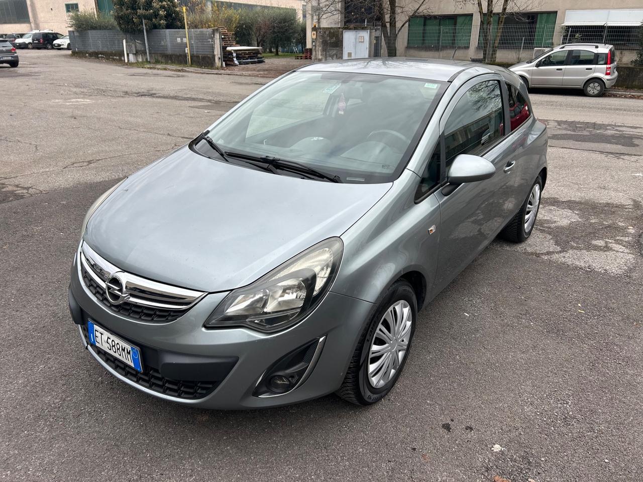 Opel Corsa 1.3 Diesel 75cv euro5