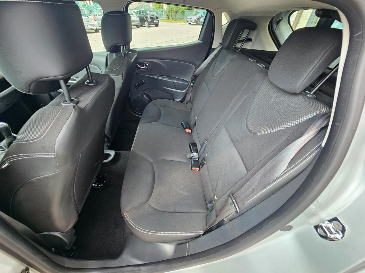 Renault Clio 1.2 75CV 5 porte - Neopatentati