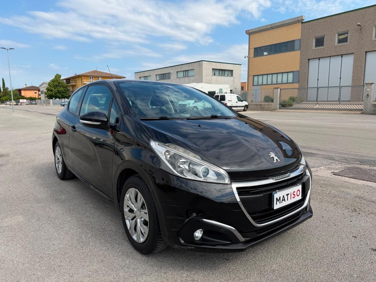 Peugeot 208 PureTech 82 Allure 120000 km