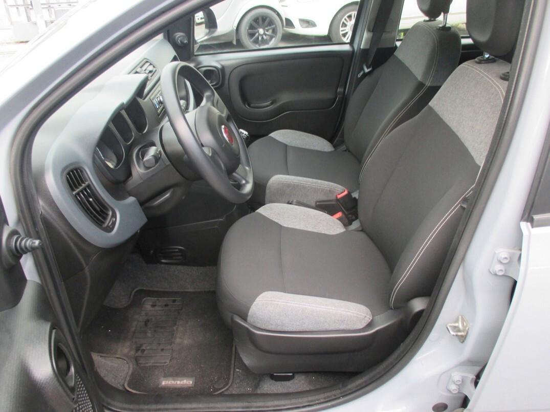 Fiat Panda 1.0 Hybrid Euro6 Per Neopatenteti