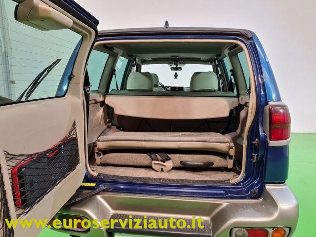 NISSAN Terrano II 2.7 Tdi 3 porte Luxury