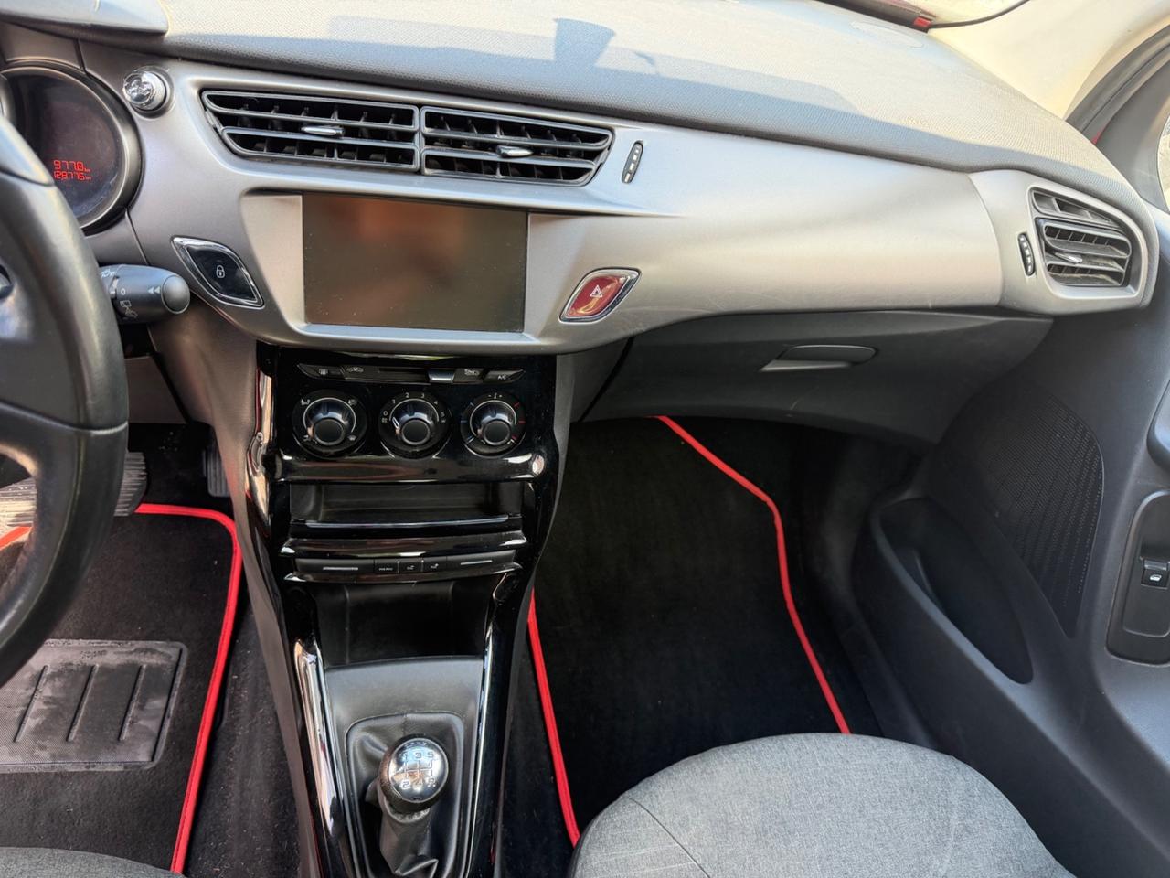 Citroen C3 PureTech 82 GPL Shine