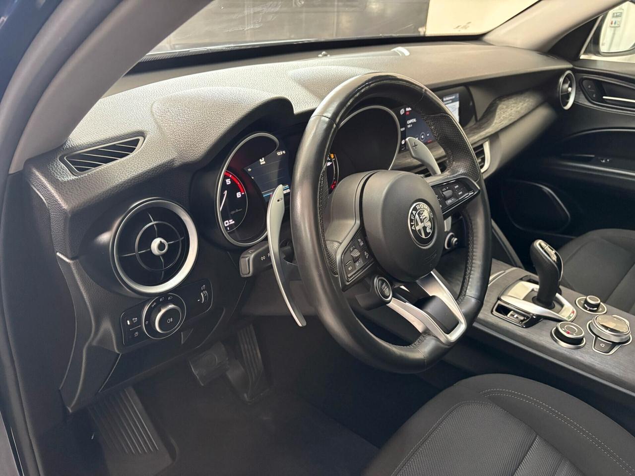Alfa Romeo Stelvio Super