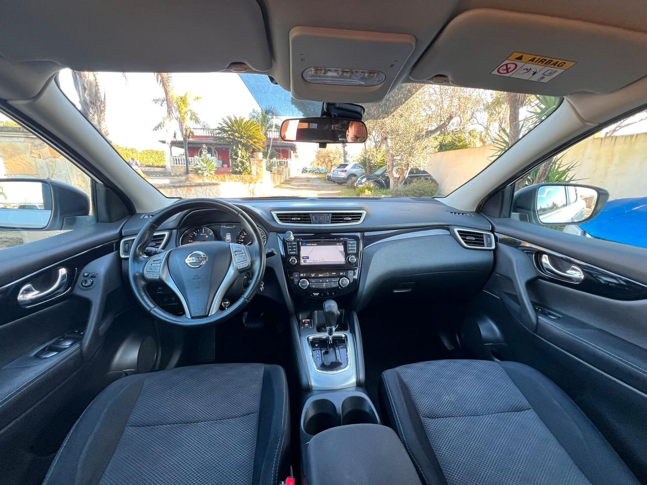 Nissan Qashqai 1.6 dCi X-Tronic 2WD N-CONNECT