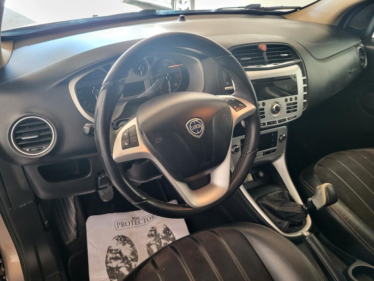 Lancia Delta 1.6 MJT DPF Oro