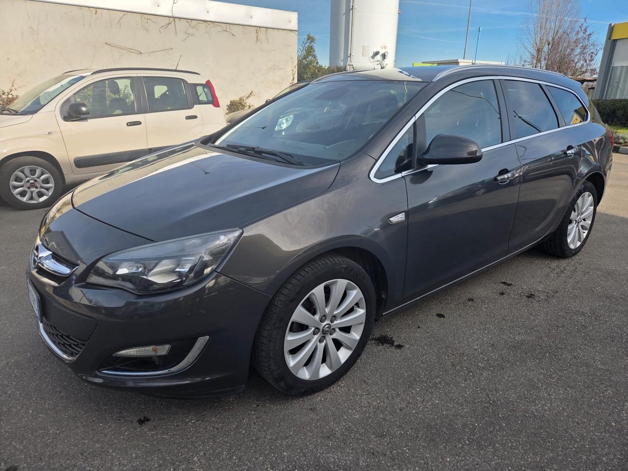 Opel Astra 1.4 Turbo 140CV Sports Tourer GPL Tech Cosmo