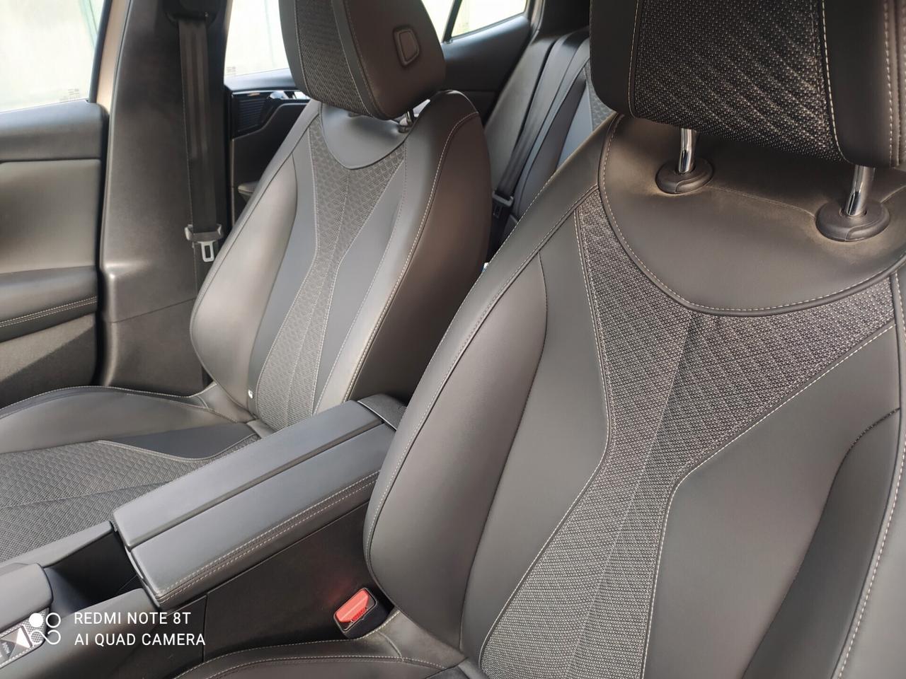 Ds DS4 4 BlueHDi 130 aut. Cross Trocadero