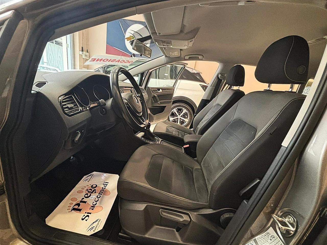 Volkswagen Golf 1.6 TDI 110CV *PARI AL NUOVO*