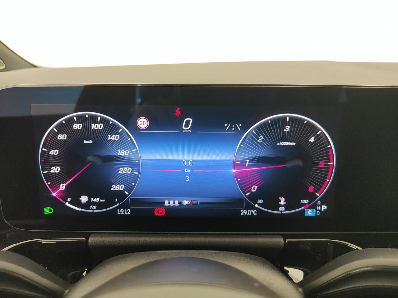 Mercedes-Benz GLA 180 d