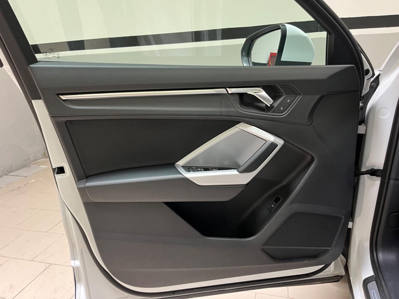 Audi Q3 35 TDI S tronic S line edition 2022