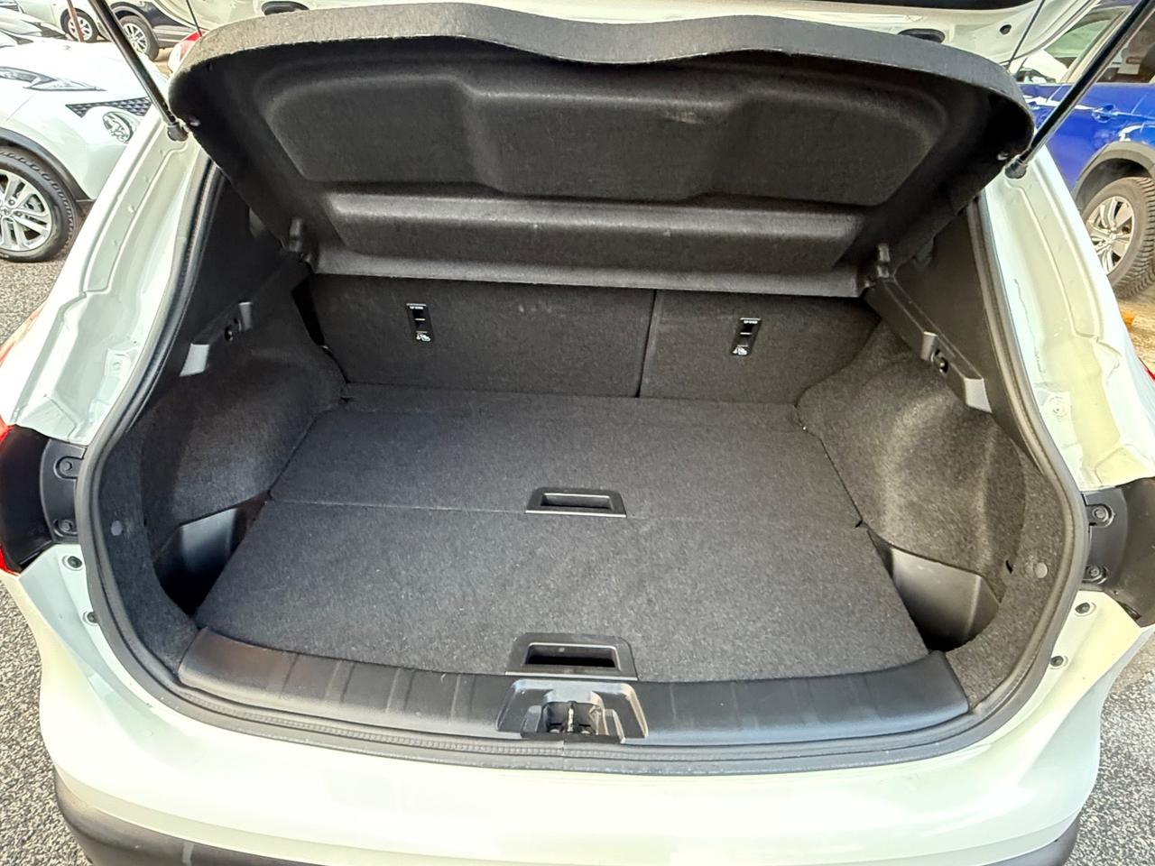 Qashqai 1.2 DIG-T -( 59 mila km ) -unirlo-rate-garanzia