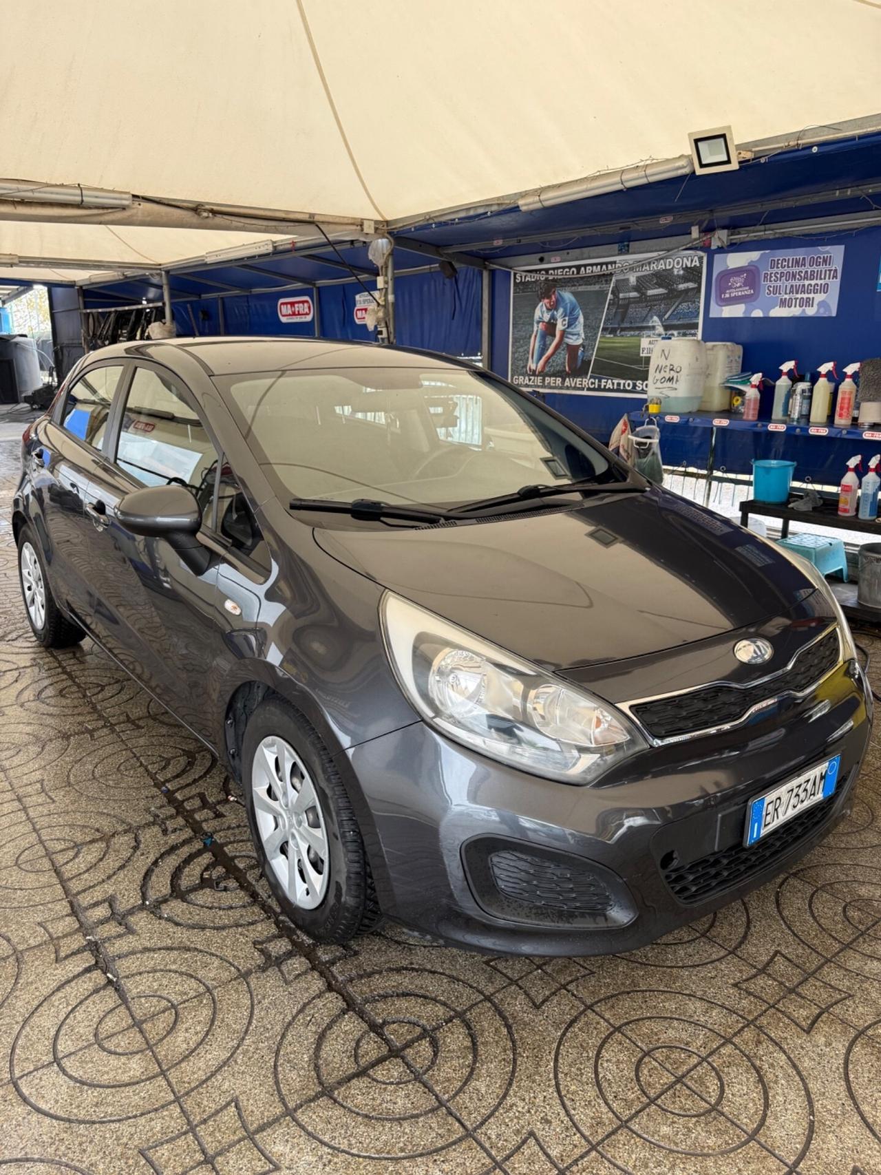Kia Rio 1.1 CRDi WGT 5p. EX