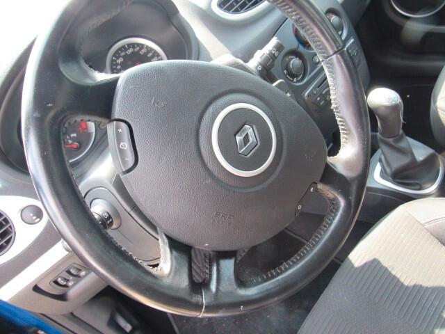 Renault Clio 1.2 16V 3 porte Confort NEOPATENTATI GOOD