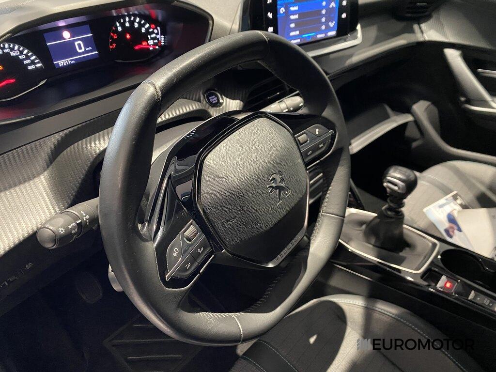 Peugeot 2008 1.5 BlueHDi Allure Pack