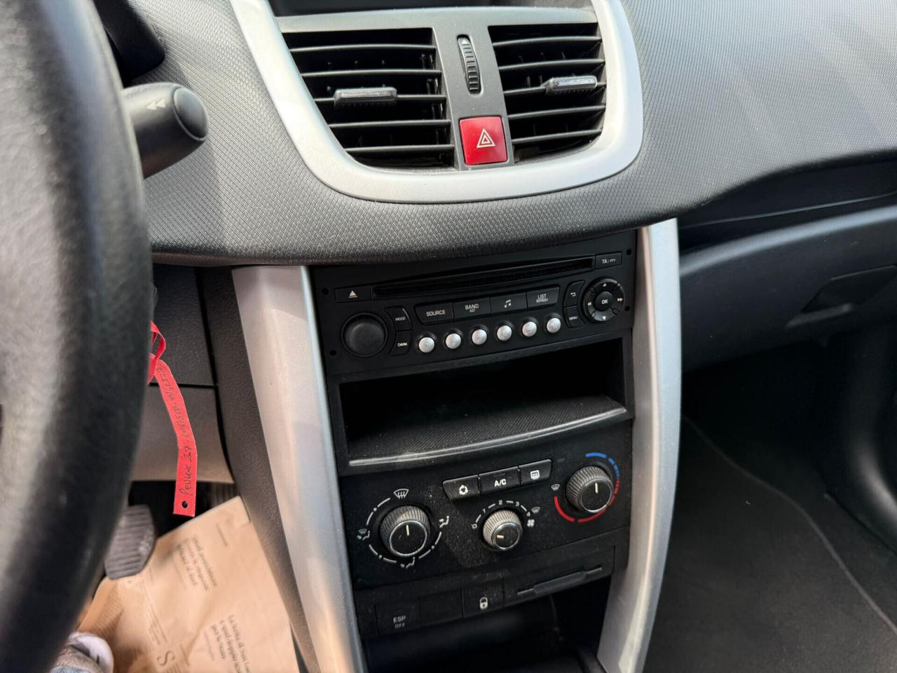 Peugeot 207 Plus 1.4 HDi 70CV 5 porte