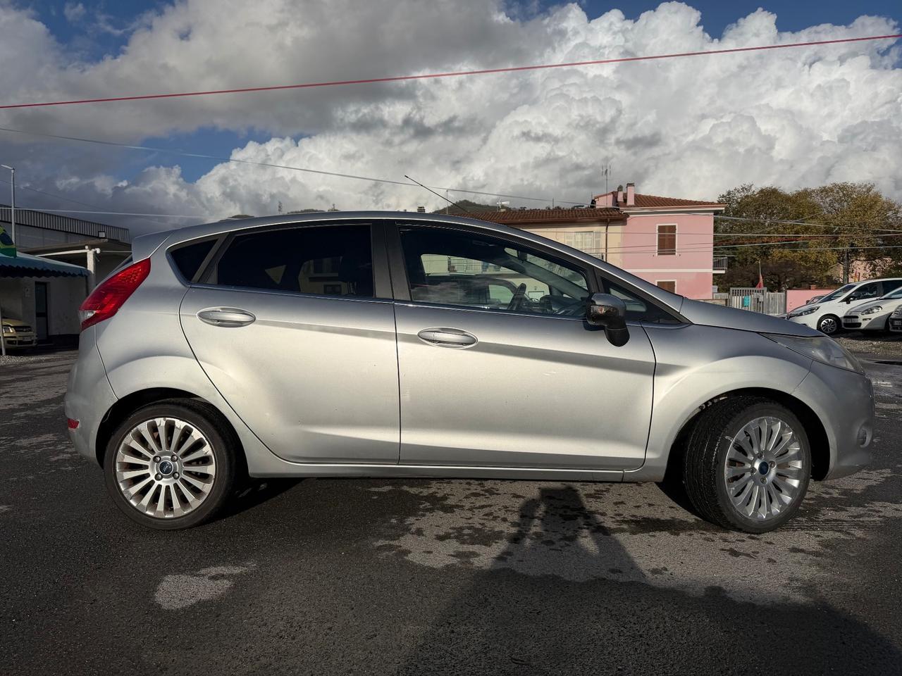 Ford Fiesta 1.2 82 CV 5 porte Titanium