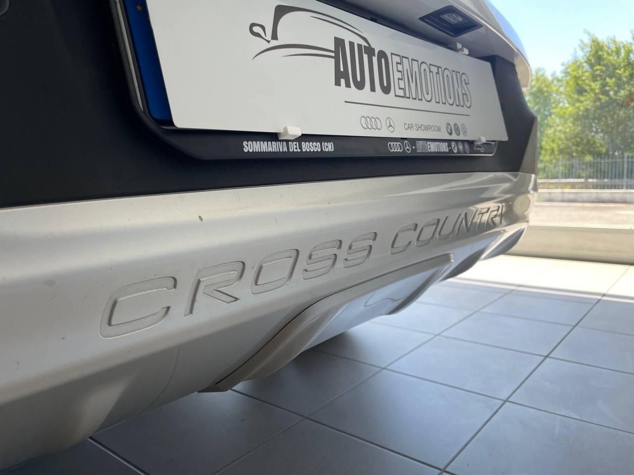 Volvo V40 Cross Country - Gancio Traino