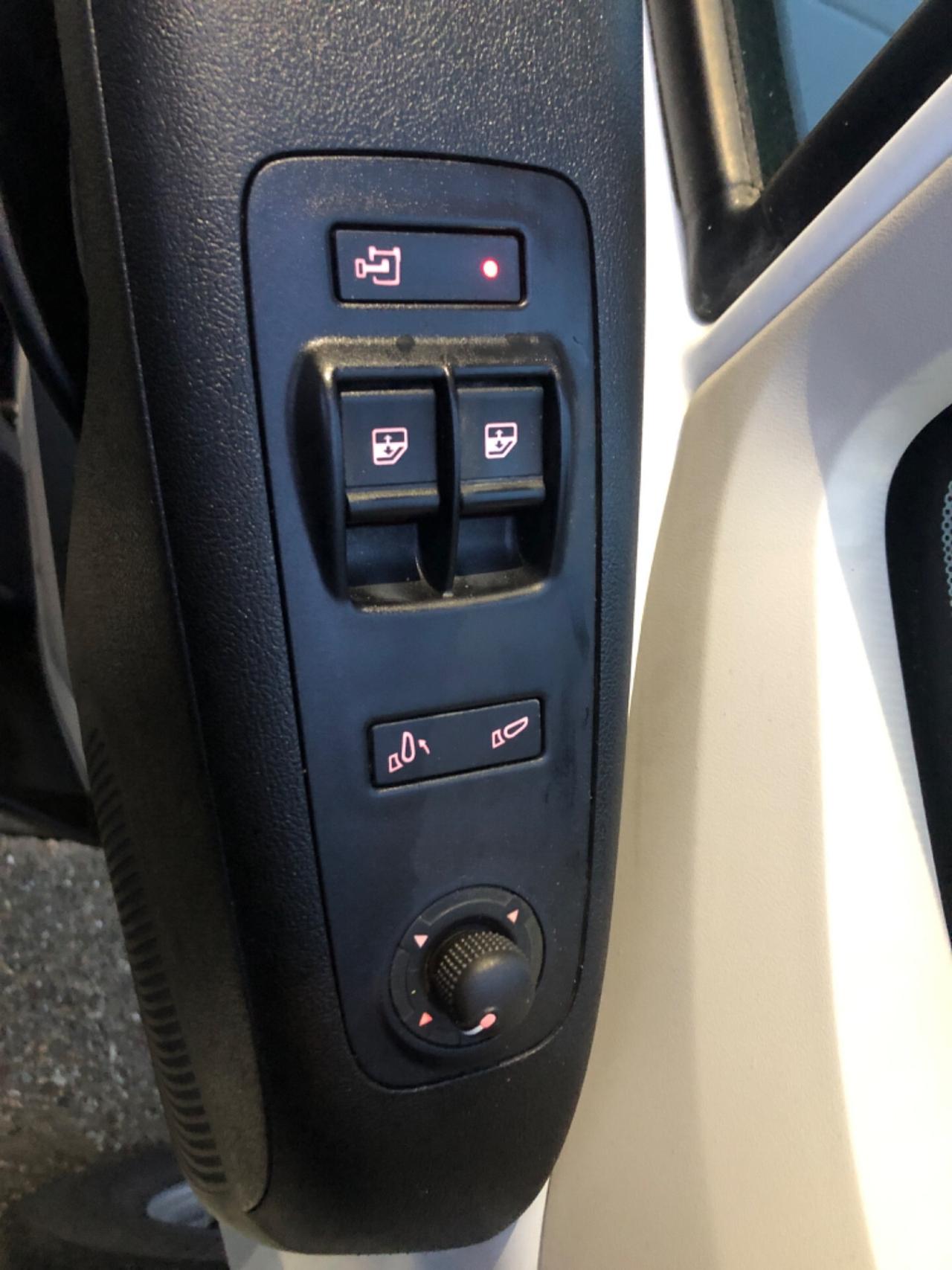 Peugeot Boxer 330 2.0 BlueHDi 130CV L1 H1 Furgone