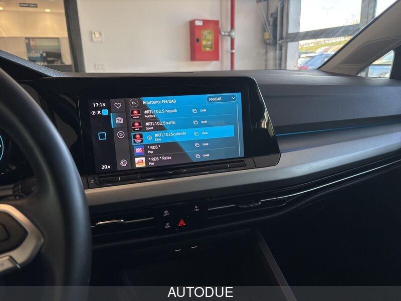 Volkswagen Golf VIII 2020 1.0 etsi evo Life 110cv dsg