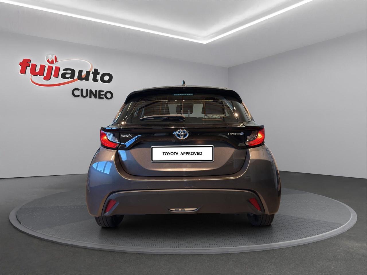 Toyota Yaris 1.5h Business