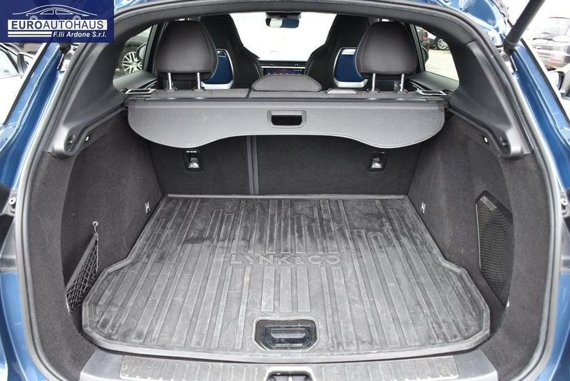 Lynk & Co 01 01 1.5 192KW PHEV DCT 6.6 KW OBC